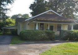 Pre-foreclosure Listing in W 3RD ST BOGALUSA, LA 70427