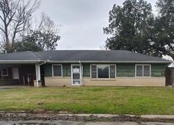 Pre-foreclosure in  WHITTINGTON DR Lafayette, LA 70503