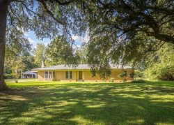 Pre-foreclosure in  E BUTCHER SWITCH RD Lafayette, LA 70507