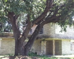 Pre-foreclosure in  AVENUE G Marrero, LA 70072