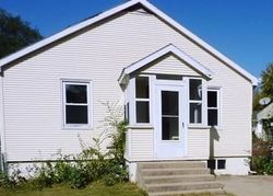 Pre-foreclosure in  E WREN ST Peoria Heights, IL 61616
