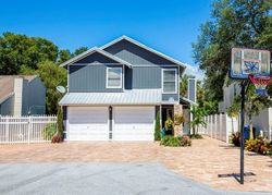 Pre-foreclosure Listing in OLIVE AVE SARASOTA, FL 34231