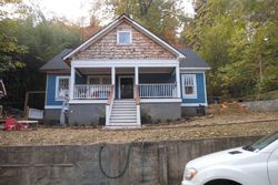 Pre-foreclosure in  EVERETTE ST Chattanooga, TN 37409