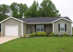 Pre-foreclosure in  HEART LN Campbellsville, KY 42718