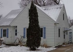 Pre-foreclosure in  1ST AVE Charles City, IA 50616