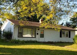 Pre-foreclosure Listing in MARK DR FREEPORT, IL 61032