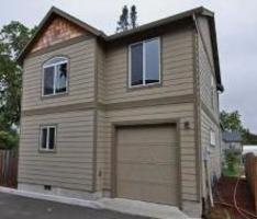Pre-foreclosure in  WOODLEY AVE North Hills, CA 91343