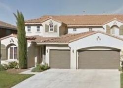 Pre-foreclosure in  BAY CIR Corona, CA 92880