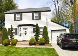 Pre-foreclosure in  BLAUVELT ST Teaneck, NJ 07666