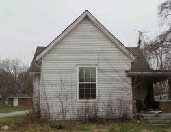 Pre-foreclosure Listing in W SOUTH ST MOORESVILLE, IN 46158