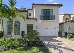 Pre-foreclosure in  SW 113TH WAY Hollywood, FL 33025