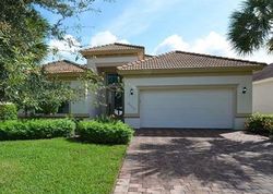 Pre-foreclosure in  FLAT STONE LOOP Bonita Springs, FL 34135
