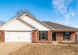 Pre-foreclosure Listing in WHISPERING WIND CIR VILONIA, AR 72173