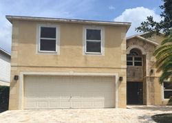 Pre-foreclosure Listing in LAKE VISTA DR GIBSONTON, FL 33534