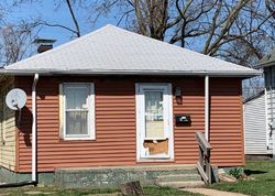 Pre-foreclosure Listing in KOCH ST PEKIN, IL 61554