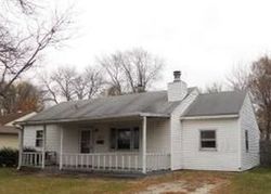 Pre-foreclosure in  ARCADIA DR Rantoul, IL 61866