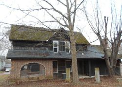 Pre-foreclosure Listing in PARK AVE PROPHETSTOWN, IL 61277