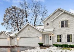 Pre-foreclosure in  TERESA AVE Crystal Lake, IL 60014