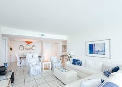 Pre-foreclosure in  COLLINS AVE  Miami Beach, FL 33140