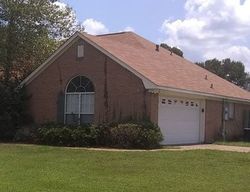 Pre-foreclosure Listing in CROOKED CREEK BLVD BYRAM, MS 39272