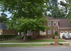 Pre-foreclosure in  CRYSTAL LAKE DR Portsmouth, VA 23701