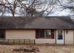 Pre-foreclosure in  E 713 DR Wagoner, OK 74467