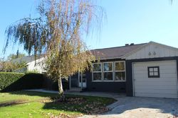  Wyandotte St, Van Nuys CA