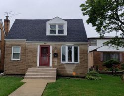 Pre-foreclosure in  N PAGE AVE Chicago, IL 60634