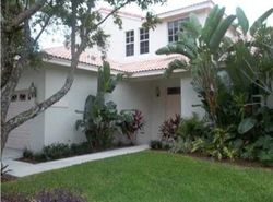 Pre-foreclosure in  EGRET CIR West Palm Beach, FL 33413