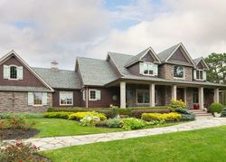 Pre-foreclosure in  KATE CT East Quogue, NY 11942