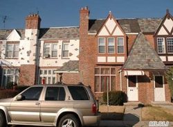 Pre-foreclosure in  227TH ST Cambria Heights, NY 11411
