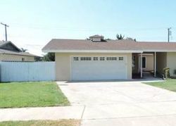 Pre-foreclosure Listing in S TAMARASK RD ONTARIO, CA 91761