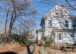 Pre-foreclosure in  ATWATER ST West Haven, CT 06516