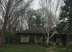 Pre-foreclosure in  DAHLIA LN Indianapolis, IN 46217
