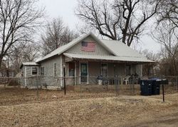 Pre-foreclosure Listing in N GORDY ST EL DORADO, KS 67042