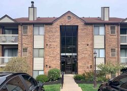 Pre-foreclosure in  VIEW TERRACE DR STE 7 Newport, KY 41071