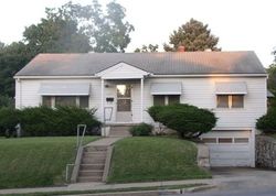 Pre-foreclosure in  HARDESTY AVE Kansas City, MO 64127