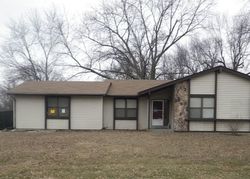 Pre-foreclosure Listing in MEXICO RD SAINT PETERS, MO 63376