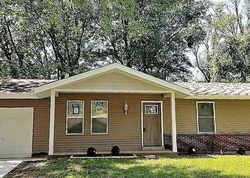 Pre-foreclosure Listing in RED BARN CT FLORISSANT, MO 63033