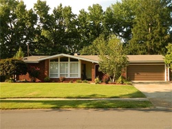 Pre-foreclosure Listing in THOROUGHBRED LN FLORISSANT, MO 63033