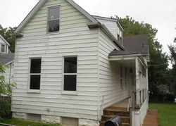 Pre-foreclosure in  WACHTEL AVE Saint Louis, MO 63125