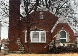 Pre-foreclosure in  MARDEL AVE Saint Louis, MO 63109