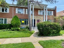 Pre-foreclosure in  N ROCKWELL ST Chicago, IL 60645