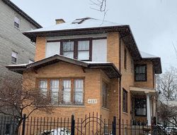 Pre-foreclosure in  N HARDING AVE Chicago, IL 60625