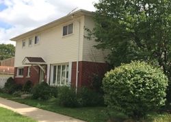 Pre-foreclosure in  N 33RD AVE Melrose Park, IL 60160
