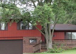 Pre-foreclosure in  GOLFVIEW DR La Grange, IL 60525