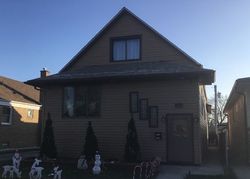 Pre-foreclosure in  40TH PL Berwyn, IL 60402