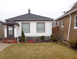 Pre-foreclosure in  S RUTHERFORD AVE Chicago, IL 60638