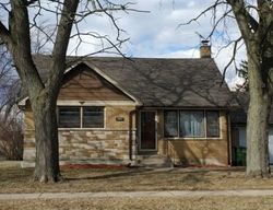 Pre-foreclosure in  W 88TH PL Oak Lawn, IL 60453