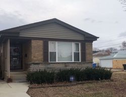Pre-foreclosure in  E 92ND ST Chicago, IL 60619